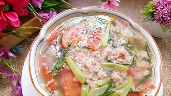 cach-nau-canh-sau-thit-bam-rau-rut-2
