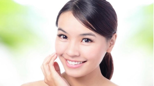 Làn da cũng sáng đẹp hơn nhờ mát-xa tai