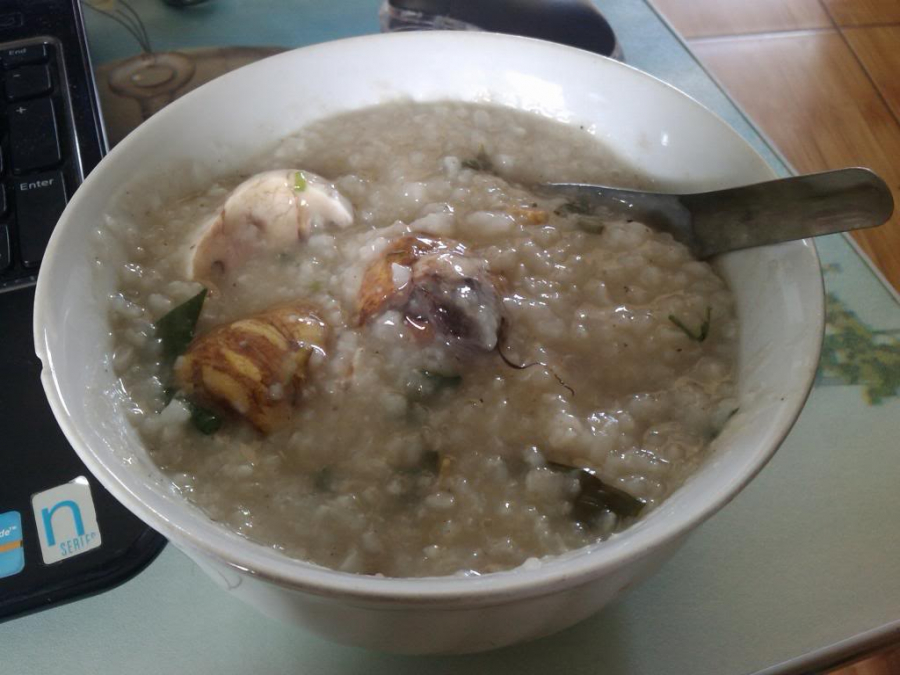 cach-nau-chao-trung-vit-lon-tot-cho-nguoi-moi-om-day1