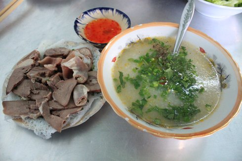 5-quy-tac-phai-nho-de-khong-mat-mang-khi-an-chao-long-buoi-sang-6