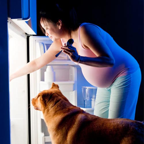 Thức khuya không có lợi cho sự phát triển của thai nhi