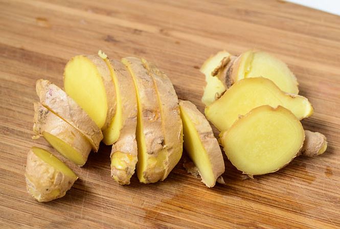 Khoảng 70% đơn thuốc đông y có vị gừng để thấy rằng gừng có vị trí cực kỳ quan trọng trong việc hỗ trợ chữa bệnh cho con người.