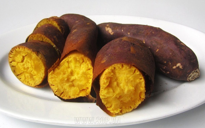 khoai-lang-15-qfzc-1458182474071-0-261-1079-1728-crop-1458182500259