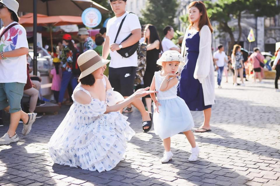 Hoa hậu chia sẻ Huỳnh Viann có tính cách sôi nổi, tinh nghịch.