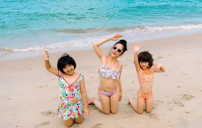 Nữ nghệ sĩ nhiều lần chia sẻ hình ảnh của mình đang vui vẻ bên con gái