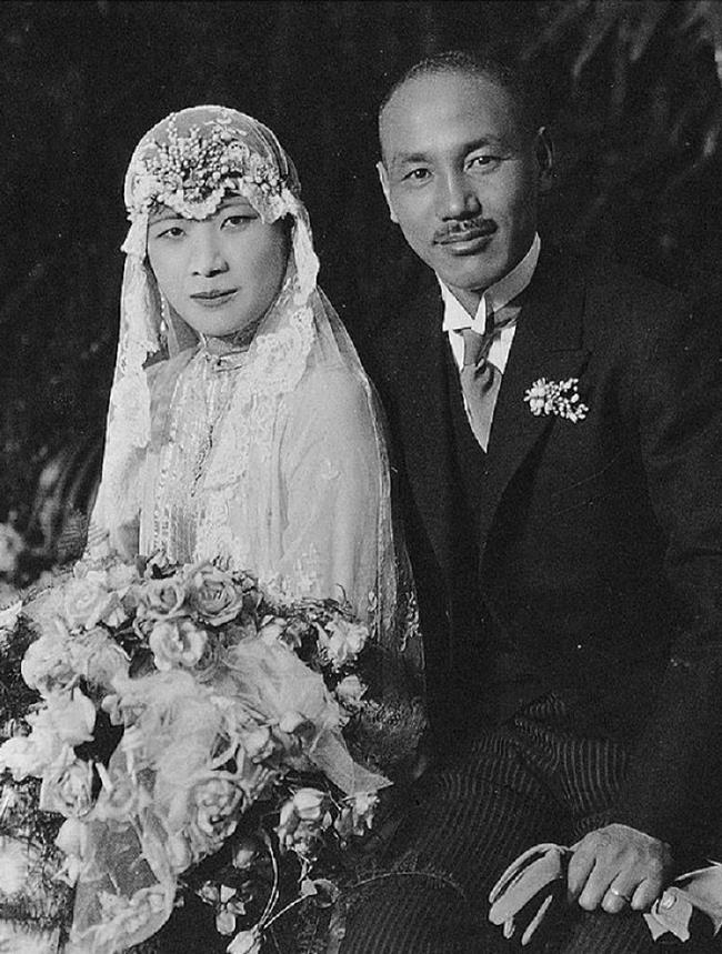 2n-cha-tai-ba