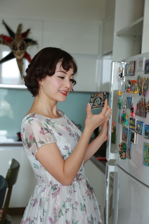 Nữ diễn viên rất tự hào khi sống trong căn nhà do tiền của cô tự tay tích góp và mua được.    