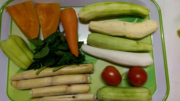 Cach-che-bien-rau-cu-qua-khoa-hoc-nhat-cho-be-moi-an-dam-01
