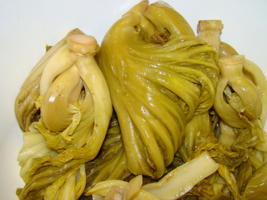 cach-chon-va-muoi-dua-cai-chua-ngon-chong-ngan-ngay-tet-1