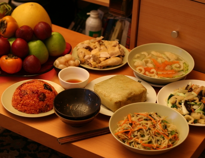 20150207-kh-244-ng-n-234-n-cho-tre-an-do-c-250-ng-trong-ng-224-y-tet-1