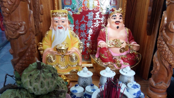 2504_than_tai