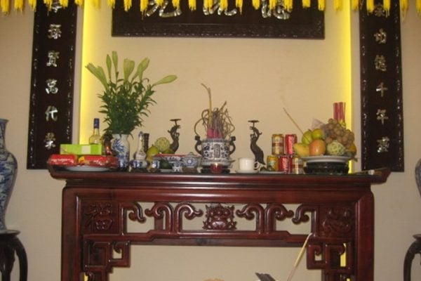 nhung-dieu-can-lam-khi-thay-moi-va-bay-bien-ban-tho-trong-ngay-tet-ban-can-biet-e1517199063310