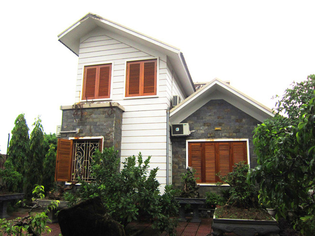 E32906C9-7777-4CDF-97CD-4025ED3BED99