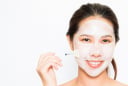Cách làm trắng da tại nhà bằng sữa chua không đường