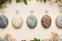 Quiz: Chọn 1 viên đá để xem điều gì sẽ giúp bạn đổi vận trong tương lai