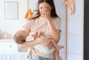 Phụ nữ sau sinh và góc khuất tâm lý phía sau hành trình làm mẹ