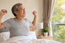 Người trên 50 tuổi nên hạn chế làm 3 việc này ngay sau khi ngủ dậy