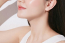 Muốn da đẹp bền vững, nhiều người đang dần từ bỏ thói quen chăm sóc quá mức