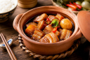 Vì sao nên kho thịt, cá trong nồi đất? Hóa ra đây là bí kíp của người nội trợ đảm đang