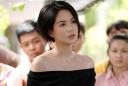 Giữa tin đồn hẹn hò Kiều Minh Tuấn, Ngọc Trinh bất ngờ thừa nhận là 'cục cưng của anh'