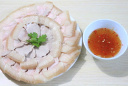 Mẹo luộc thịt lợn thơm ngon, trắng tinh, không bã