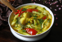 Cách nấu canh dọc mùng giòn ngon, không bị ngứa