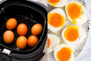 Cách dùng nồi chiên không dầu luộc trứng lòng đào, lòng đảo dẻo quánh, béo ngậy