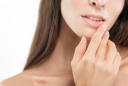 5 mặt nạ dưỡng môi tự nhiên giúp cải thiện tình trạng thâm sạm, trả lại đôi môi hồng hào mềm mịn