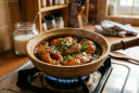 Mẹo giúp cá kho lên màu nâu cánh gián chuẩn vị, không đắng không cháy
