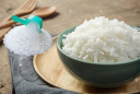 Trộn bột giặt với cơm nguội, kết quả bất ngờ đến khó tin