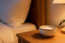 Đặt 1 bát muối ở đầu giường ngủ: Lợi ích khiến nhiều người ngạc nhiên