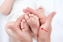 Bàn chân có 4 nốt ruồi này may mắn, càng già càng giàu có