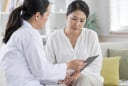 Chuyên gia hướng dẫn cách chăm sóc sức khỏe phụ nữ tiền mãn kinh