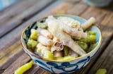 Chân gà ngâm giấm vừa chua vừa ngọt, hết sạch mùi hôi, thơm ngon ai cũng thích