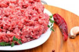 Những thực phẩm dễ nhiễm vi khuẩn nhất chợ, chị em nếu không tinh mắt rất dễ mua phải hàng kém chất lượng