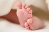 Hi hữu: Em bé đầu tiên trên thế giới có 3 dương vật