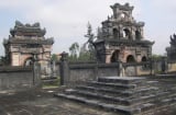 Bi thảm cuộc đời của vị vua bị giam cầm và bỏ đói chỉ sau 3 ngày lên ngôi