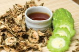 Thả một miếng mướp đắng phơi khô vào cốc nước rồi uống mỗi ngày, bạn sẽ thấy sự thay đổi bất ngờ
