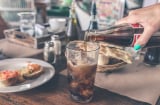 Uống hết 1,5 lít Coca-Cola trong 10 phút, nam thanh niên tử vong