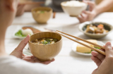 6 điều kiêng kị chớ phạm phải trong bữa ăn, điều số 3 ông cha ta vẫn thường nhắc hàng ngày