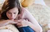5 dấu hiệu cho thấy nữ giới cạn kiệt estrogen, bổ sung ngay 5 thực phẩm này để trẻ lâu