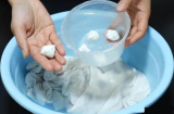 Giặt quần áo cứ thêm vào 2 viên này: Quần áo bẩn, ố vàng đến mấy cũng sạch