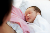 Mẹo giúp bé ngủ ngon đến sáng, cha mẹ nhất định phải biết