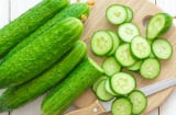 Người bán rau quả lâu năm bật mí: Muốn chọn dưa chuột ngon ngọt, không bị đắng chỉ cần nhìn đúng điểm này
