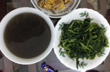 Nước rau muống luộc chuyển màu xanh đen: Nên đổ đi hay giữ lại?