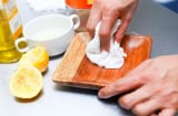 Dùng nước lã lau đồ gỗ là sai: 6 cách đơn giản giúp đồ gỗ sạch, sáng bóng như mới