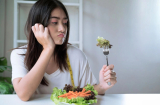 5 loại rau bán đầy chợ, tưởng ngon bổ nhưng tăng nguy cơ ung thư, chị em cần chú ý