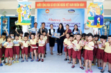 Vinamilk ủng hộ hơn 1 tỷ đồng sản phẩm dinh dưỡng cho các tỉnh miền Trung bị ảnh hưởng bởi lũ lụt