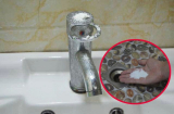 Trộn muối với bột giặt giúp giải quyết vô số rắc rối nhà nào cũng cần