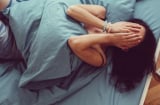 Ngoài nhu cầu sinh lý, phụ nữ nào cũng muốn có được người đàn ông vào 3 thời điểm này